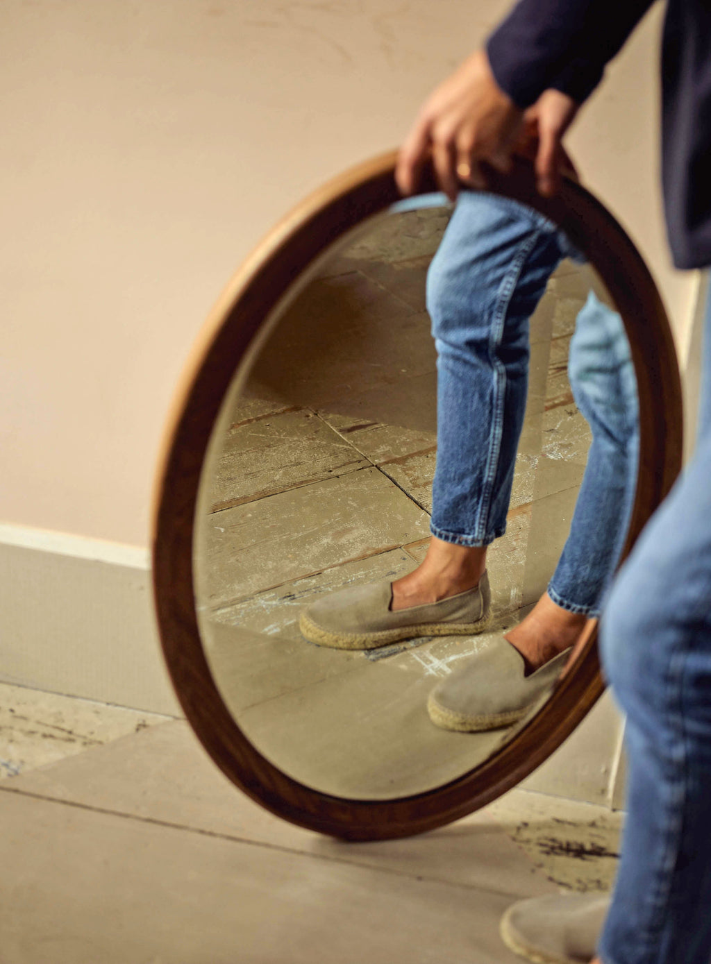 Oliver Oak Mirror, Oval