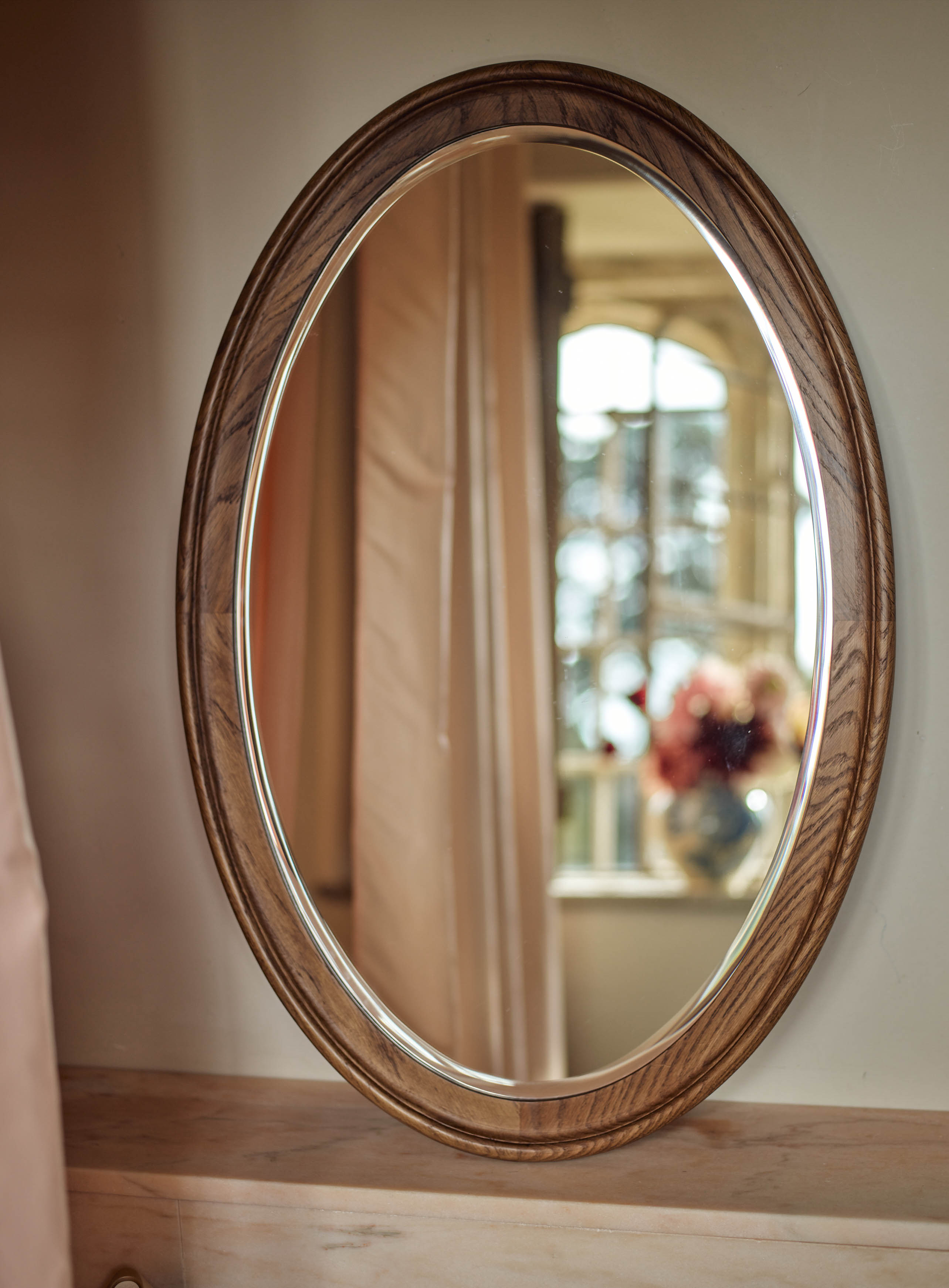 Oliver Oak Mirror, Oval