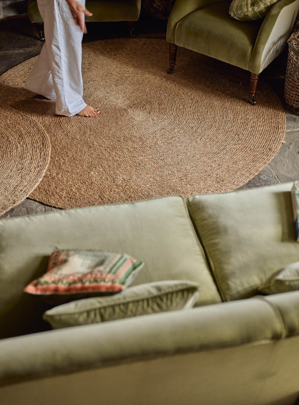 Round Jute Rug, Large