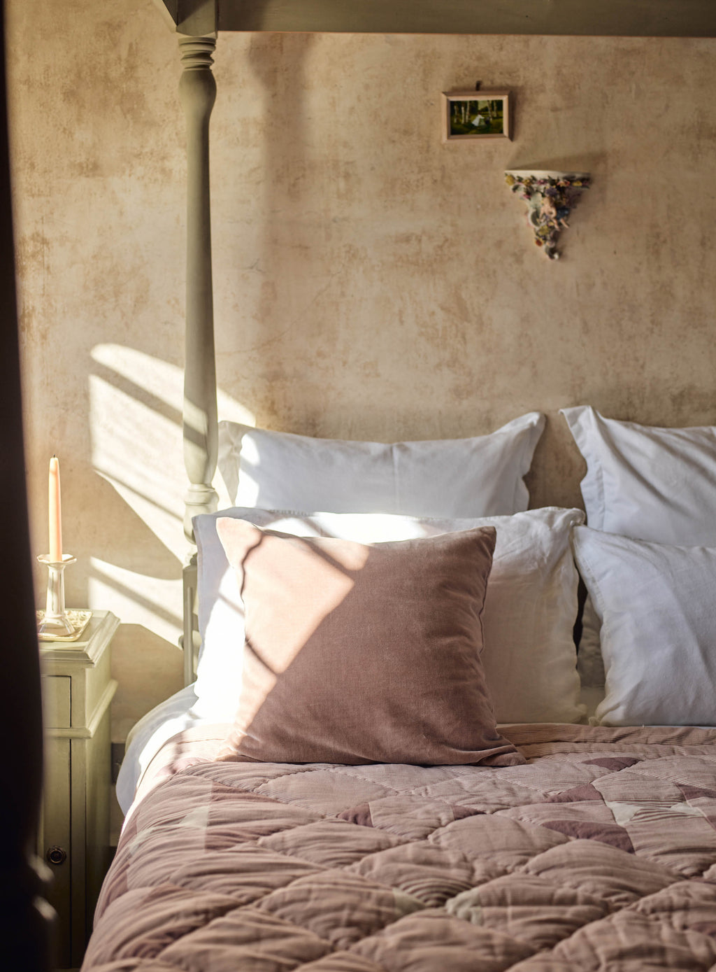 Velvet Cushion, Rose