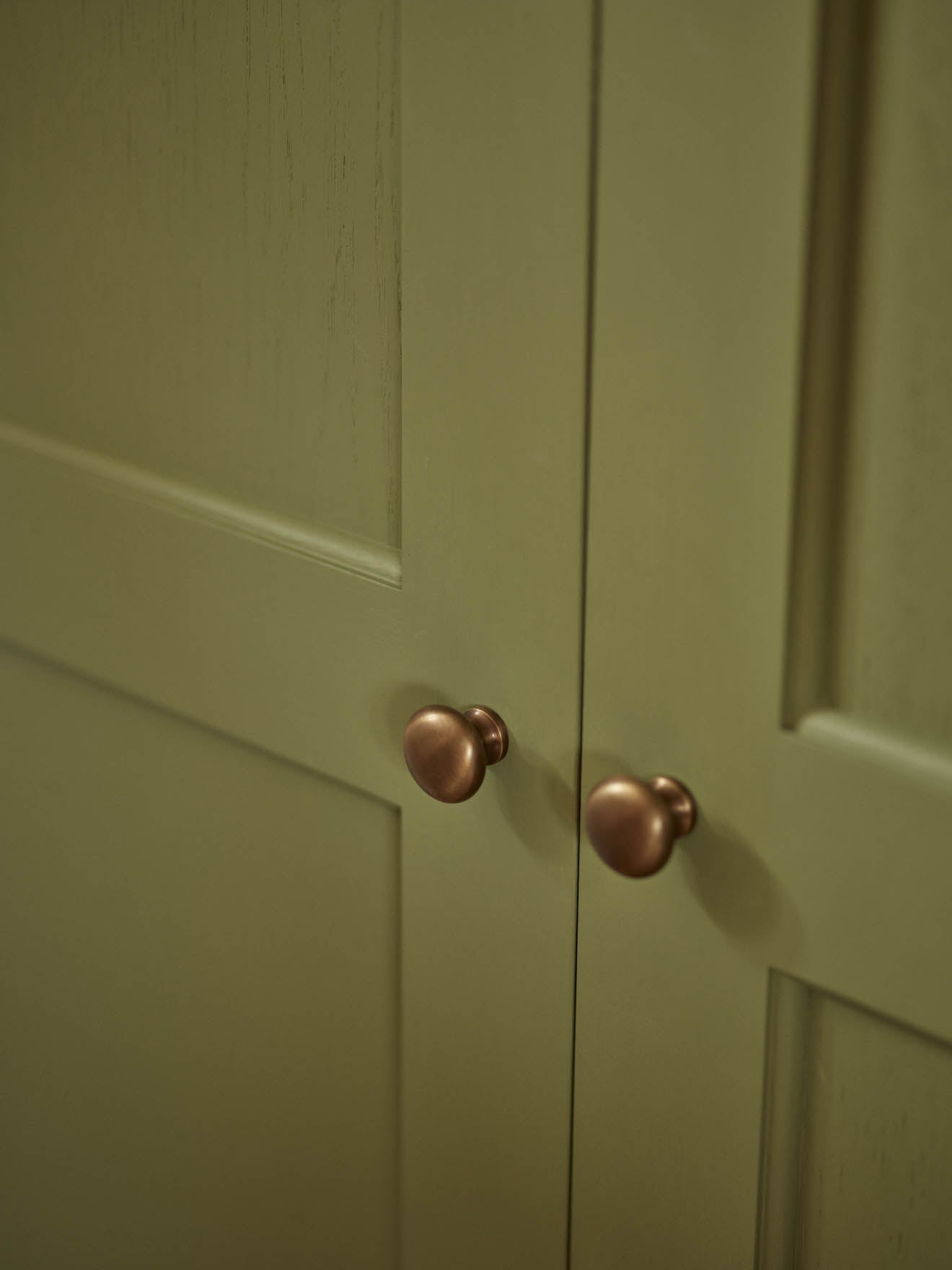 Grove Simple Knob, Small, Antique Brass