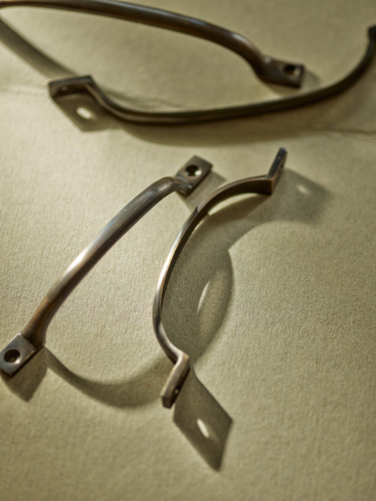 Grove Pull Handle, Short, Aged Bronze