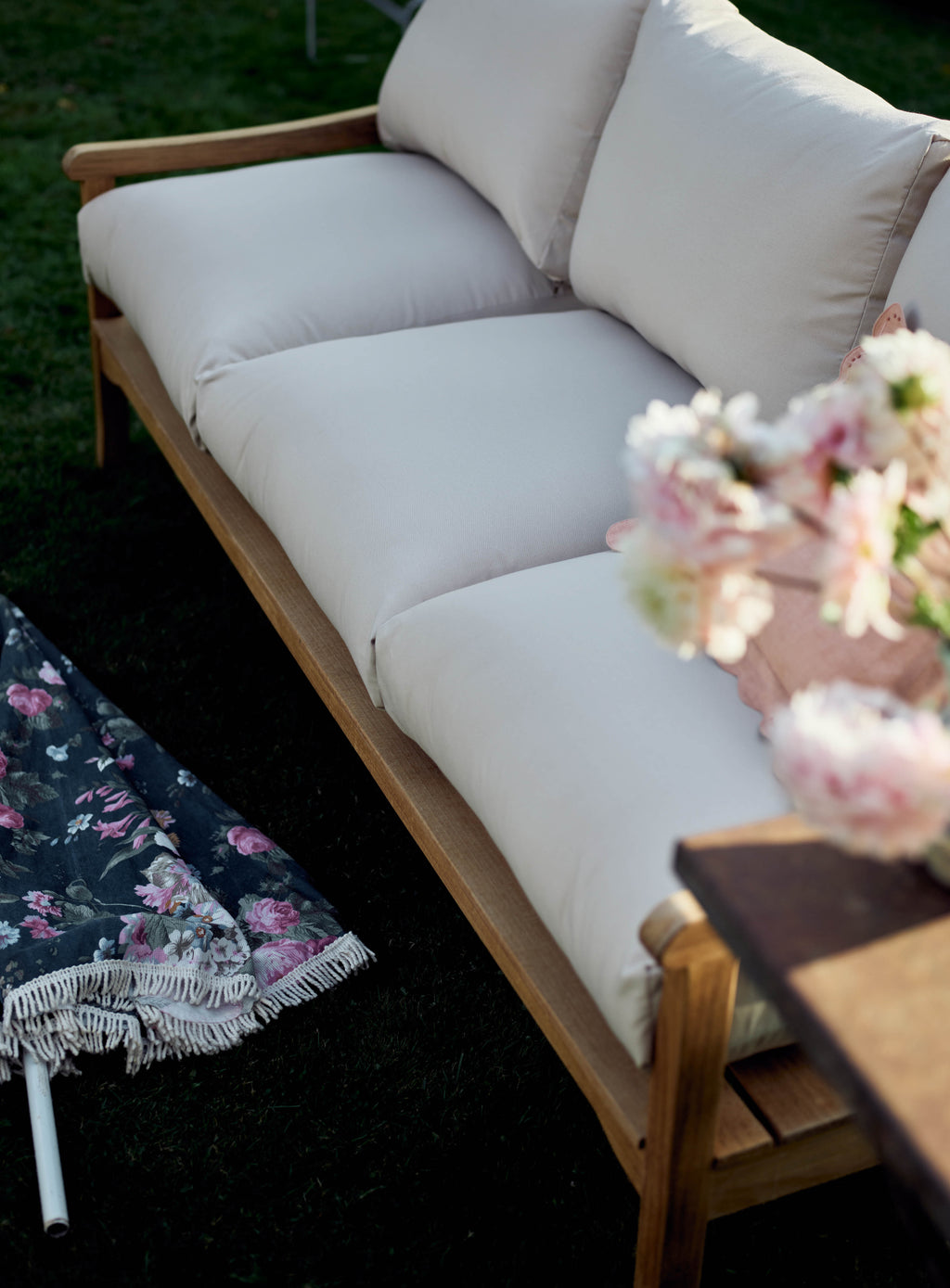 Emerson Garden Sofa, Natural