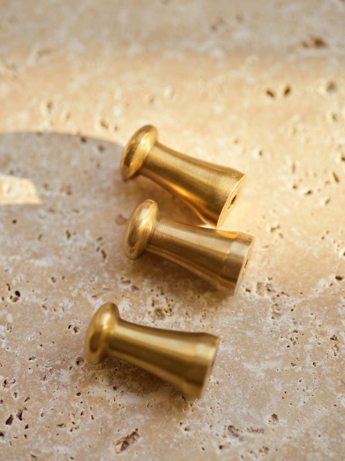 Grove Peg Knob, Matt Brass