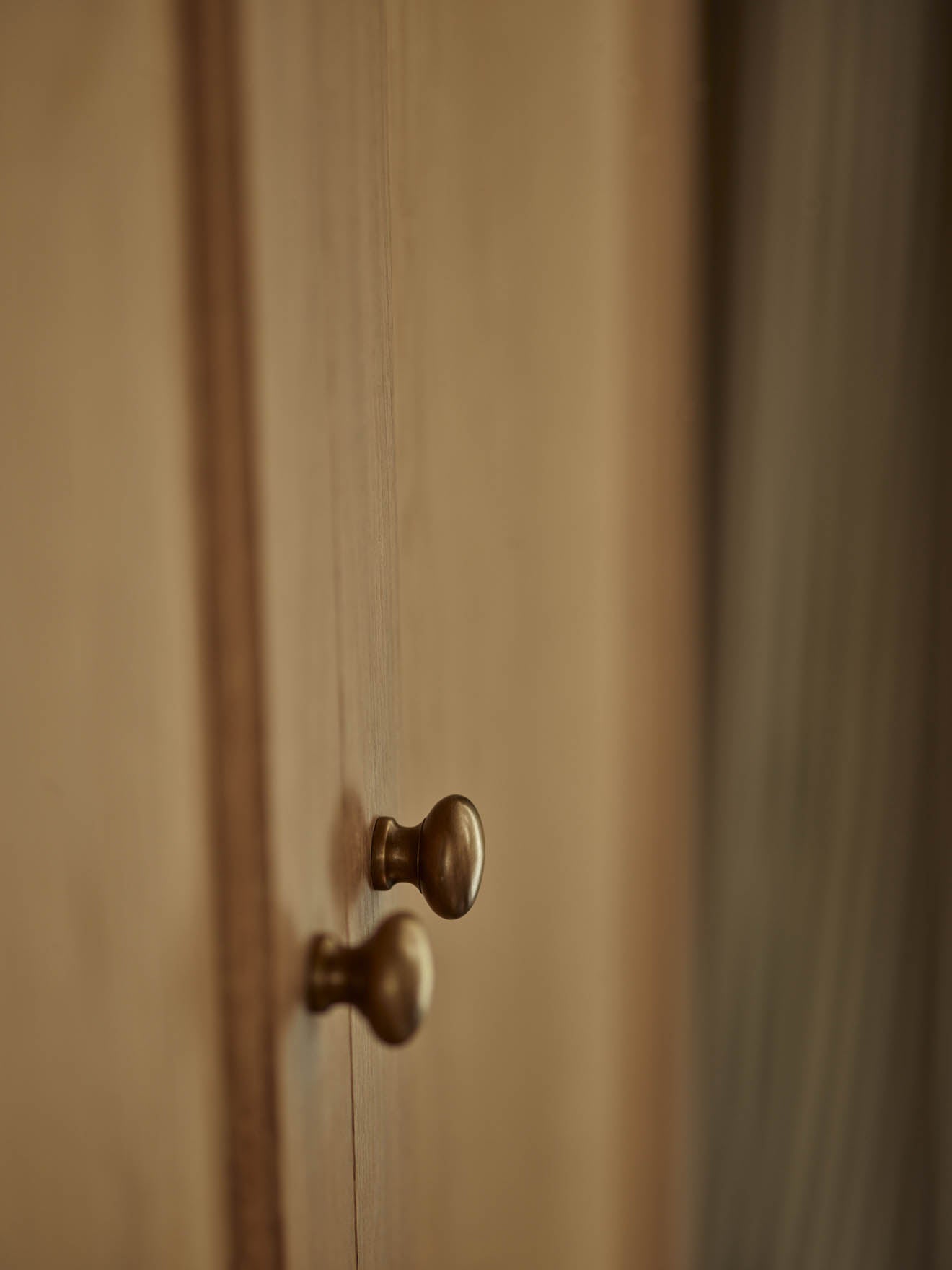 Grove Simple Knob, Small, Antique Brass