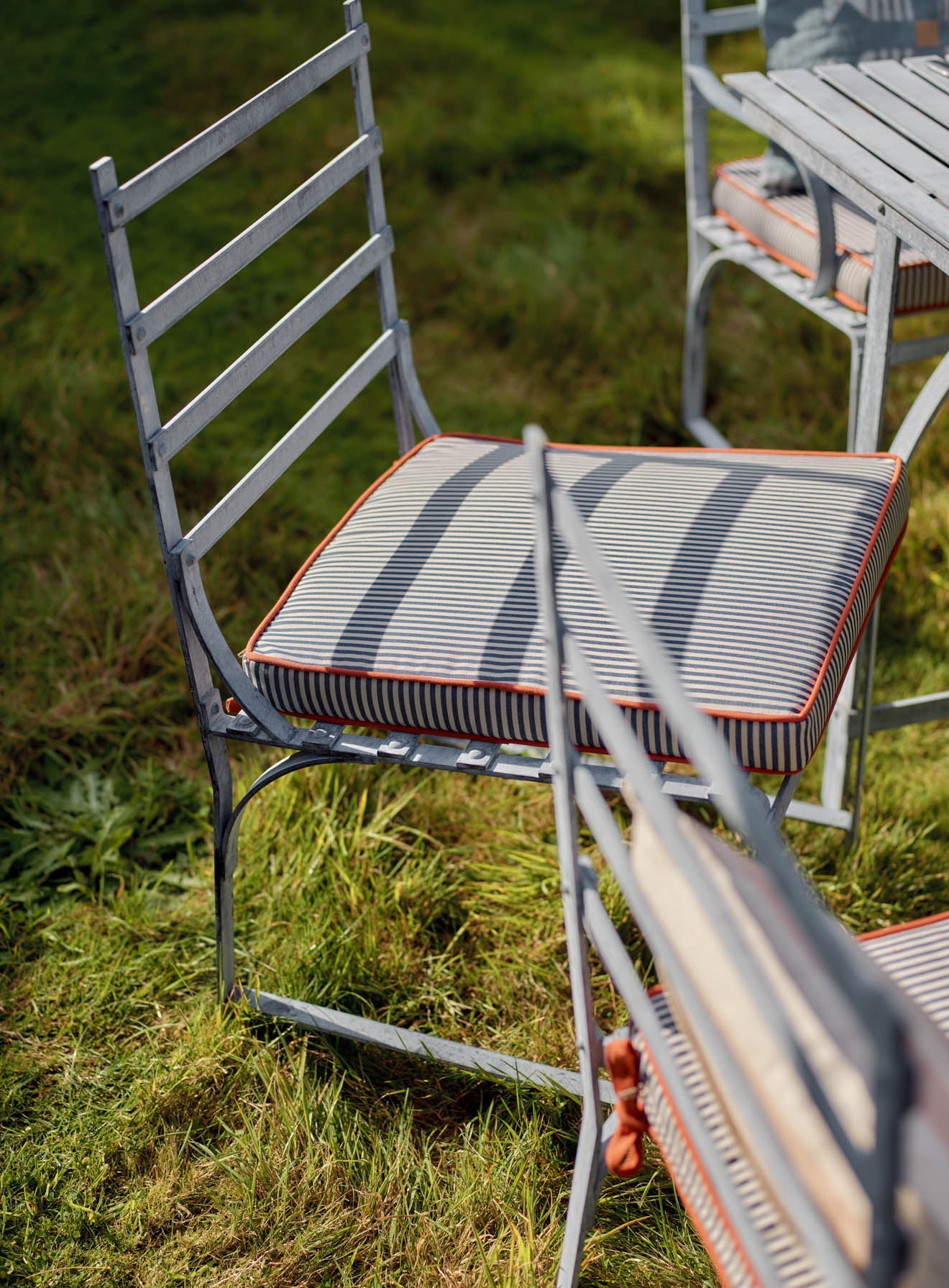 Sudbury Dining Chair Cushion, Navy Pinstripe