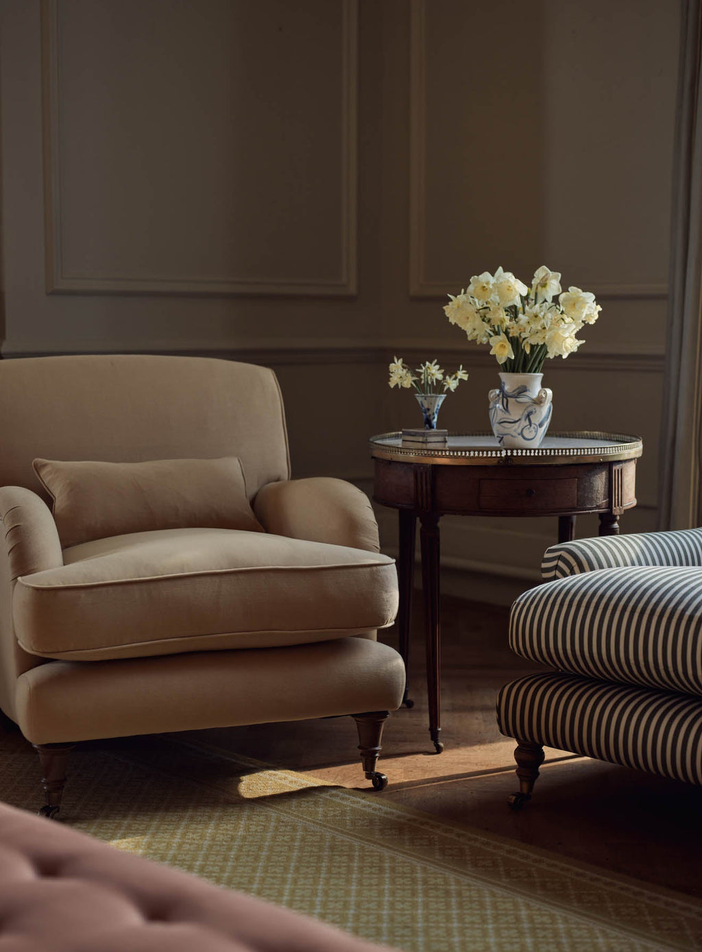 Abington Armchair, Straw Cotton