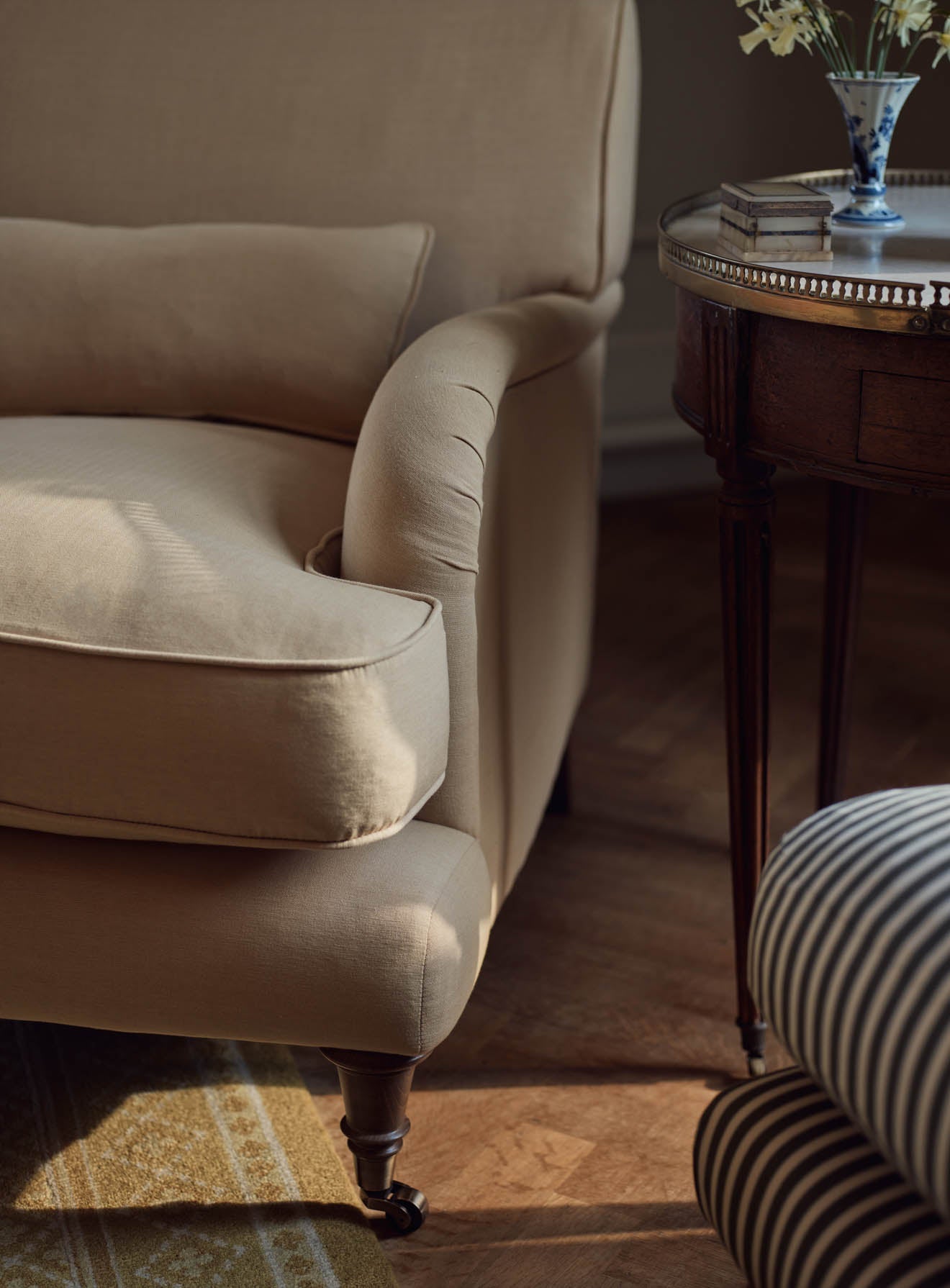 Abington Armchair, Straw Cotton