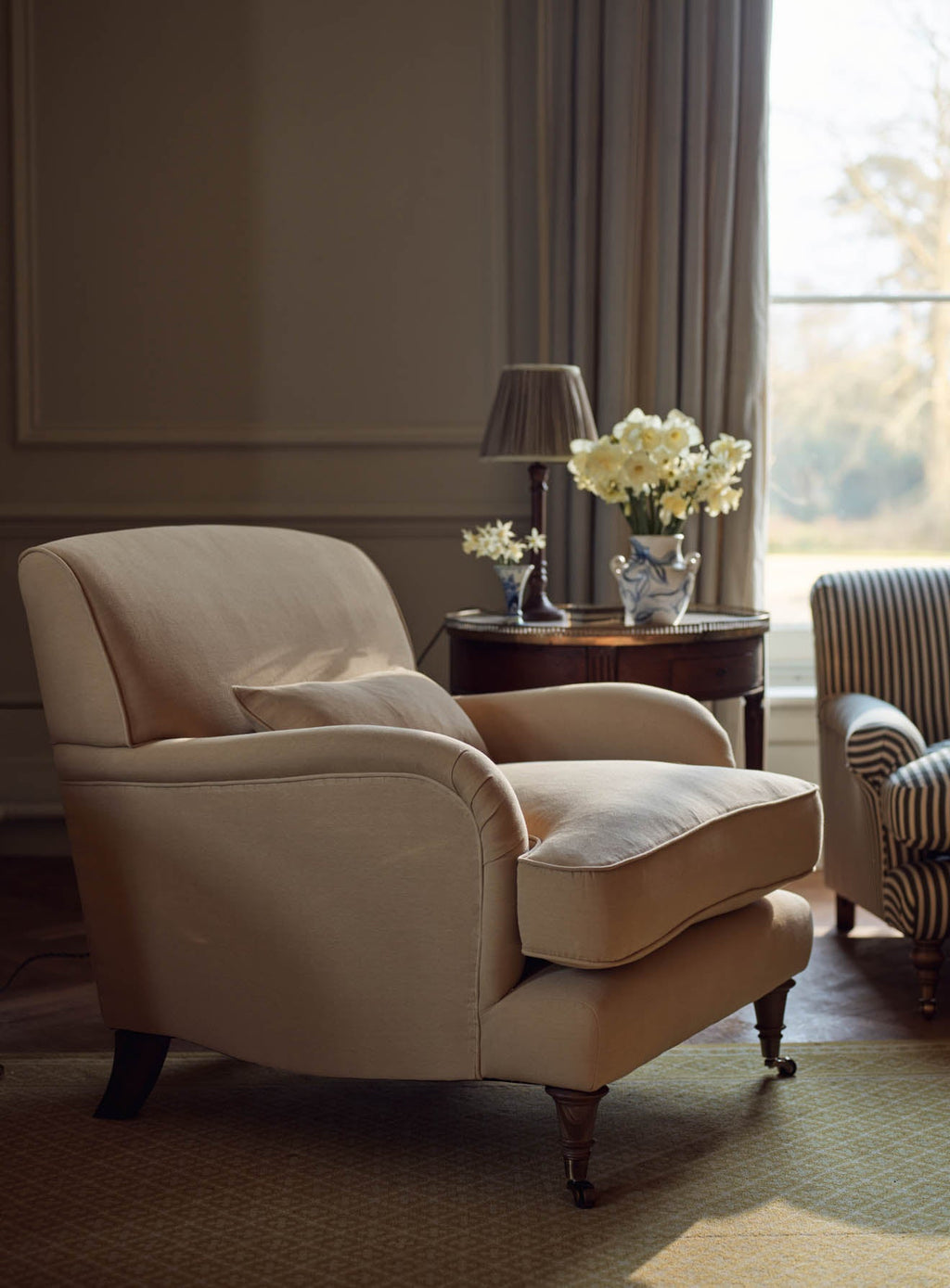Abington Armchair, Straw Cotton