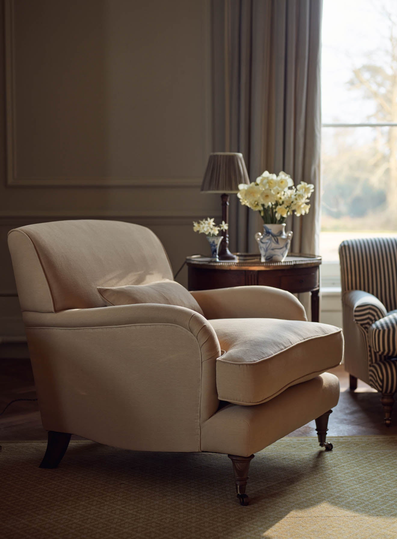 Abington Armchair, Straw Cotton