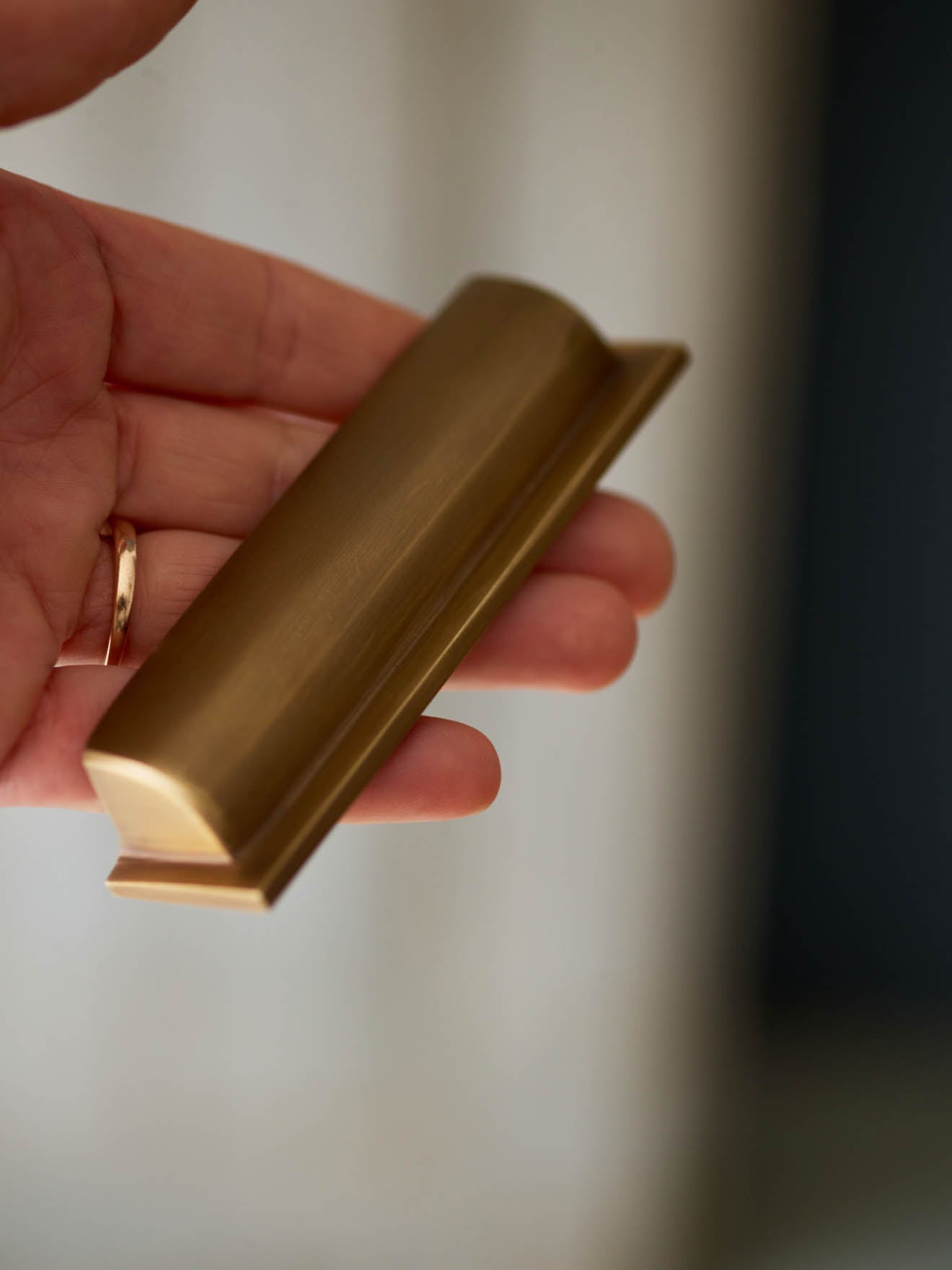 Grove Rectangular Cup Handle, Antique Brass