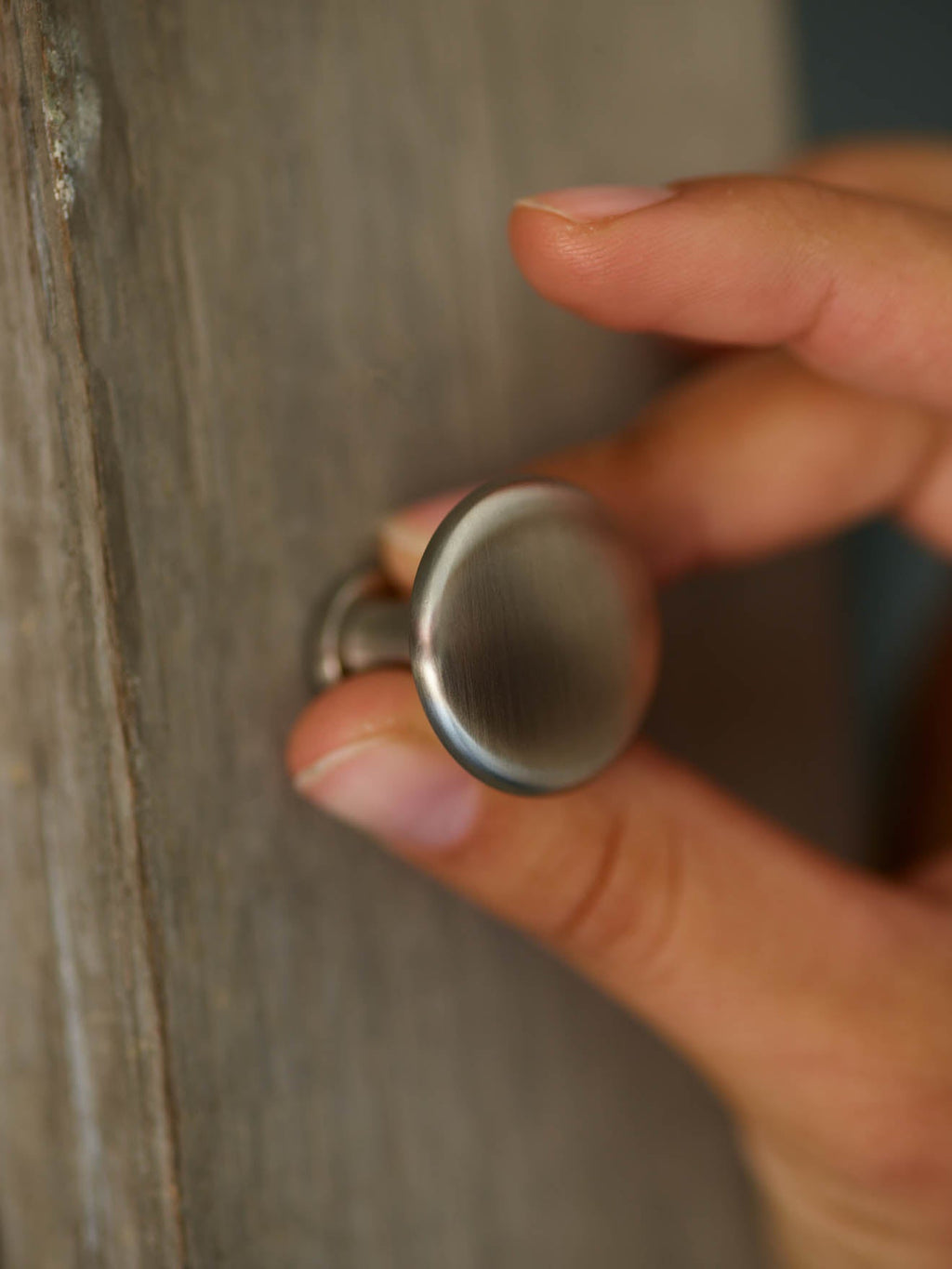 Grove Flattened Knob, Matt Nickel