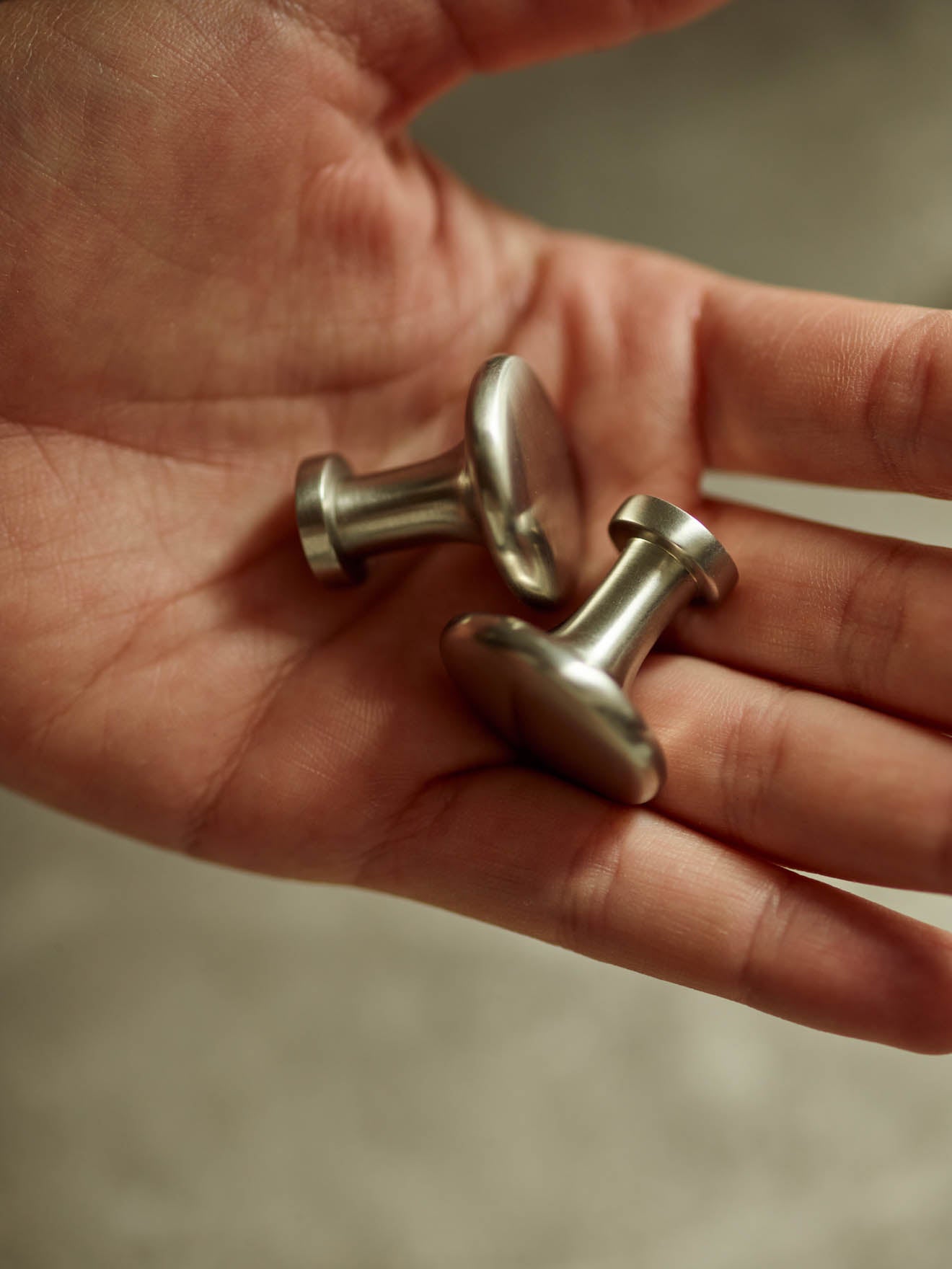 Grove Flattened Knob, Matt Nickel