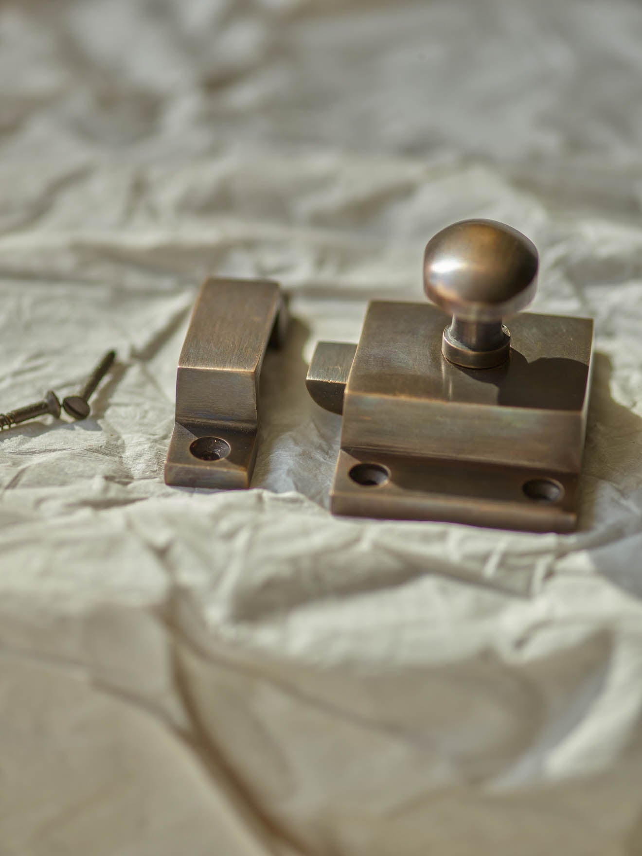 Grove Cabinet Latch, Aged Bronze