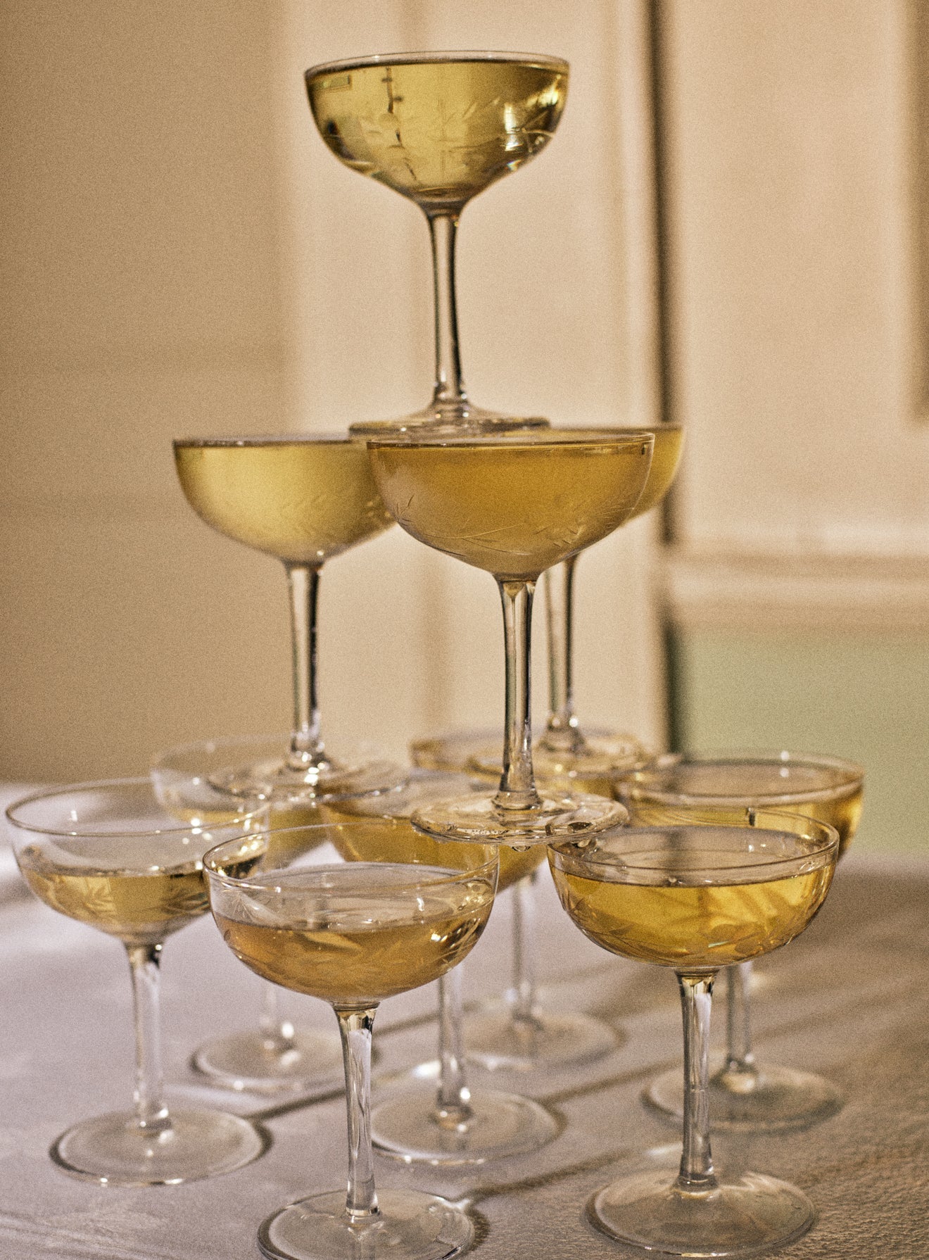 Dillie Champagne Saucers, Set of Four