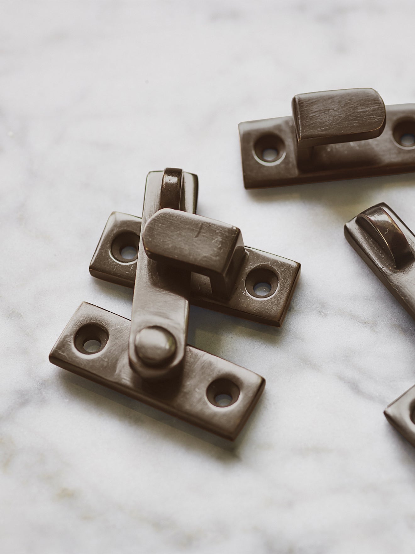 Grove Bar Latch, Aged Bronze