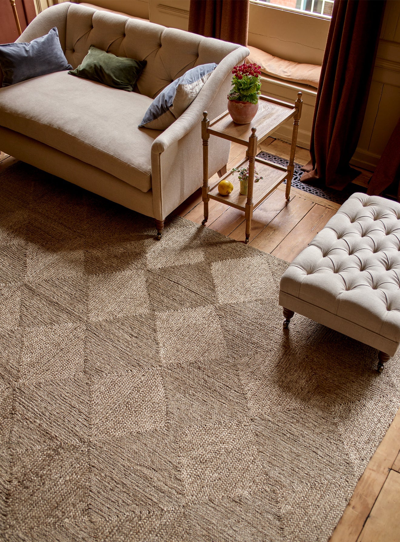 Arushi Jute Rug, Large