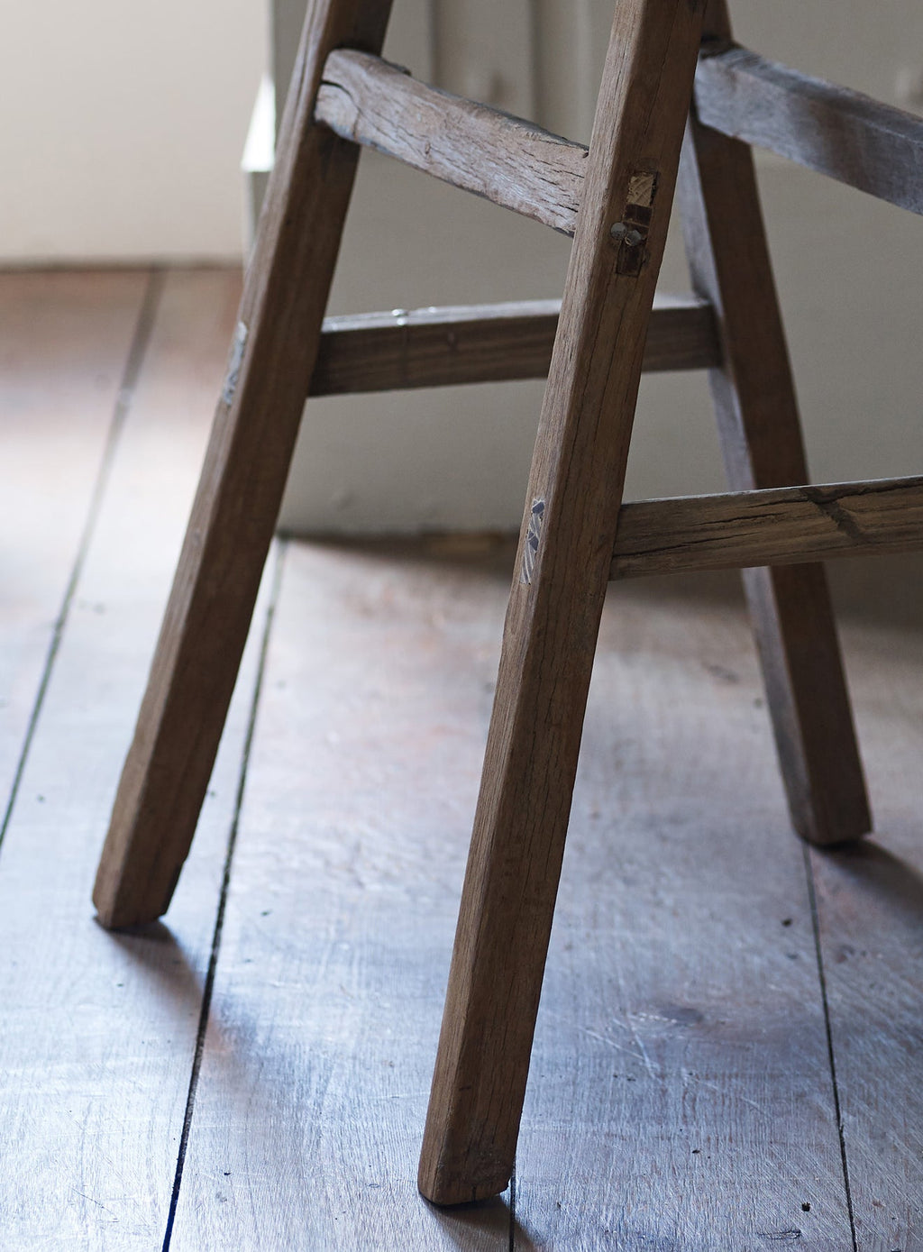 Benvy Rustic Stool, Small