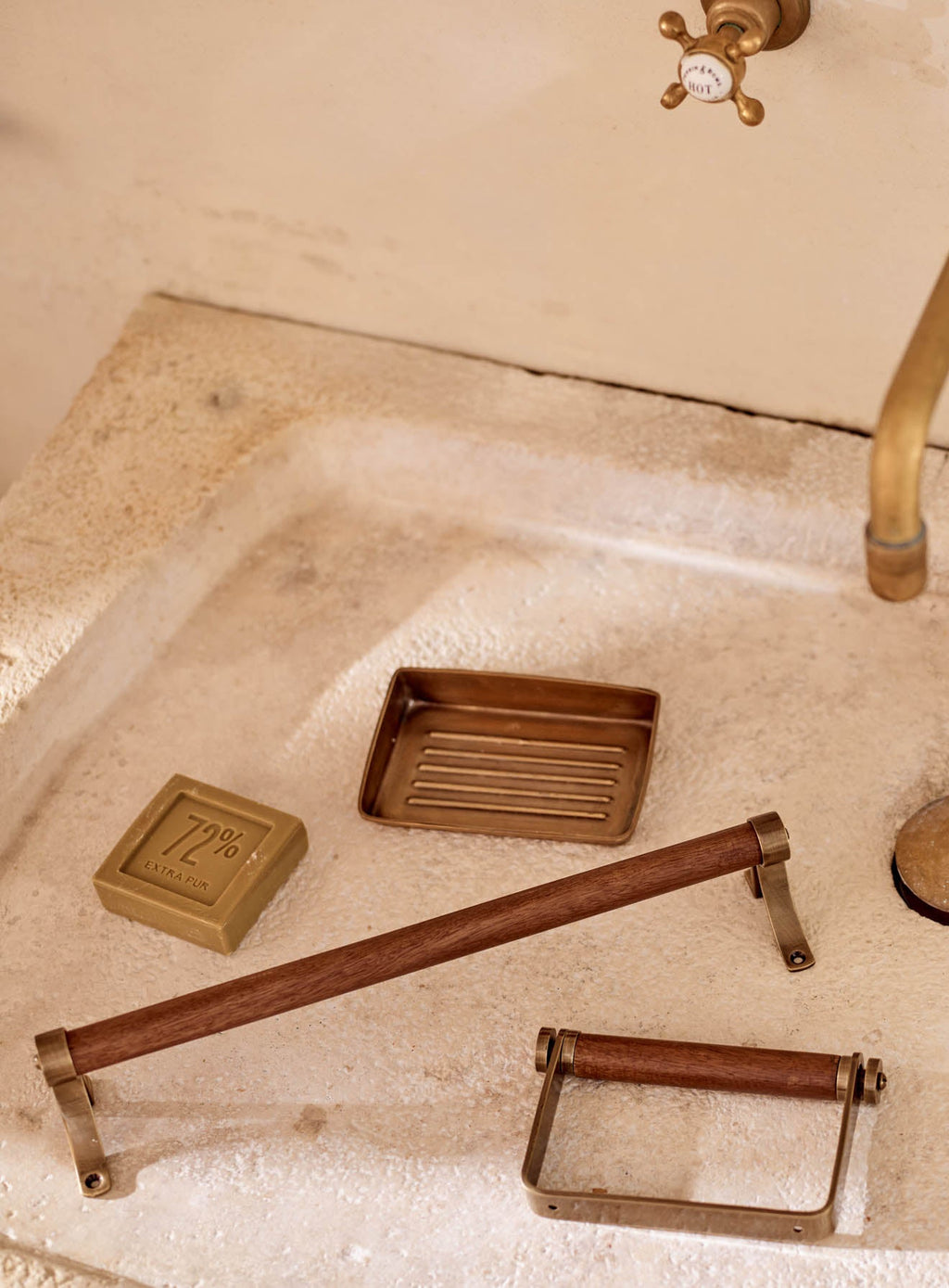 Wilbur Toilet Roll Holder