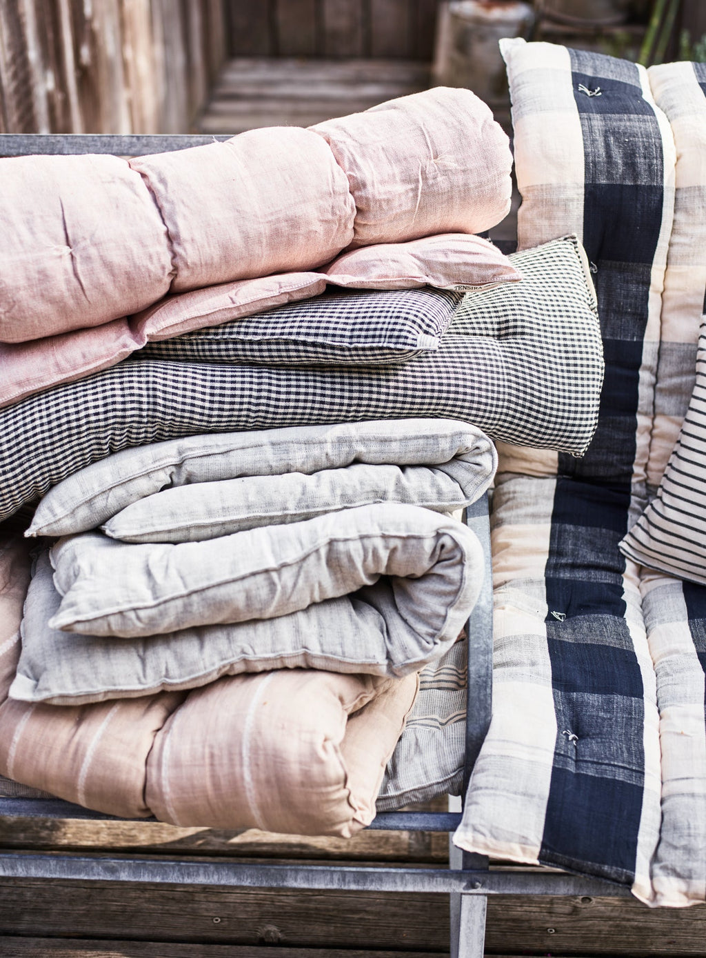 Handwoven Cotton Mattress, Gingham Black Check