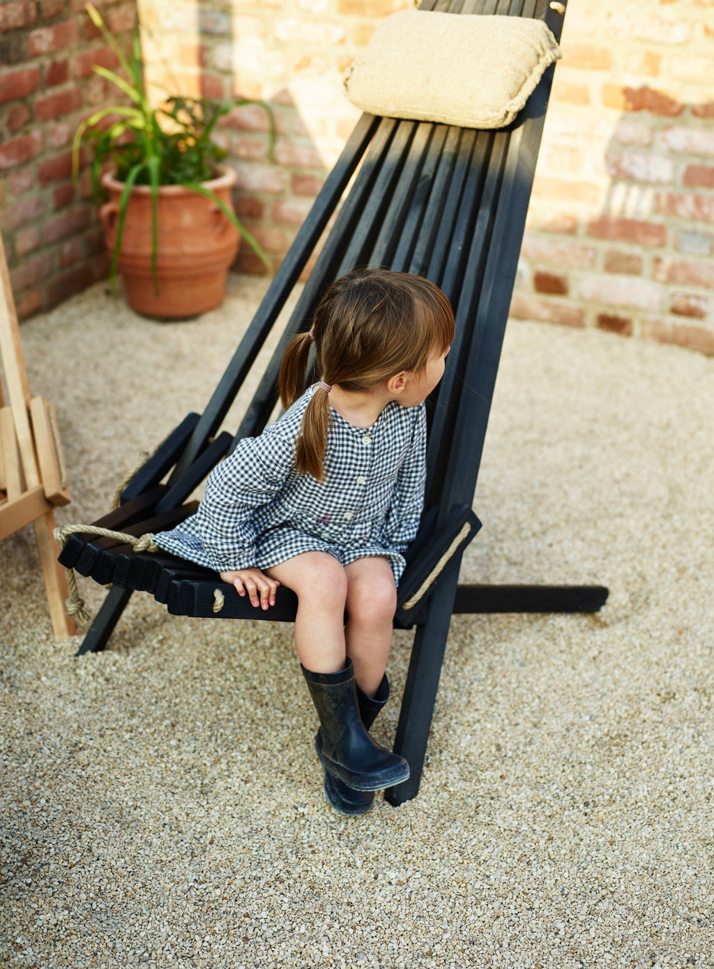 Harmen Outdoor Chair, Black Oiled
