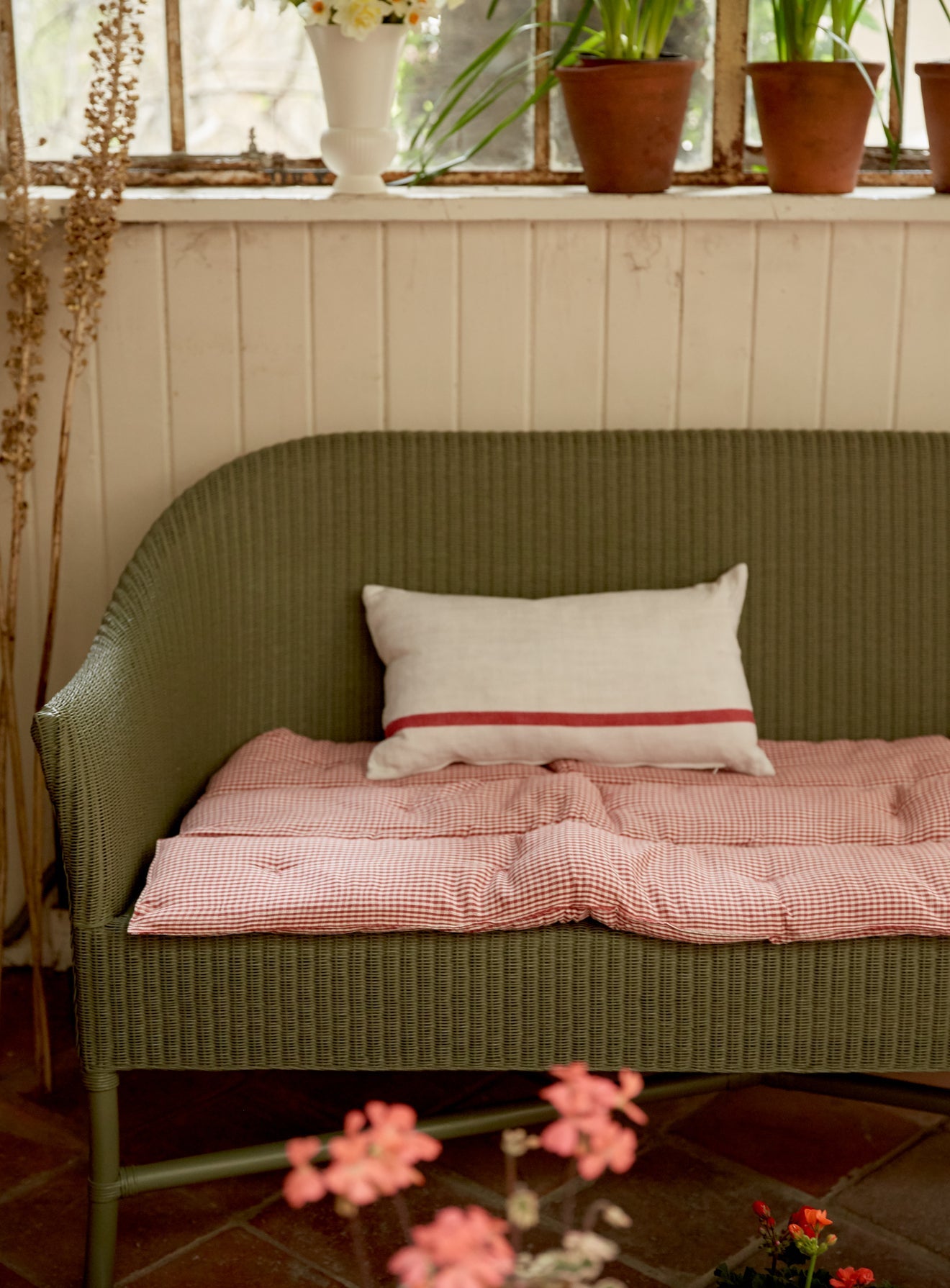 Ledbury Lloyd Loom Sofa