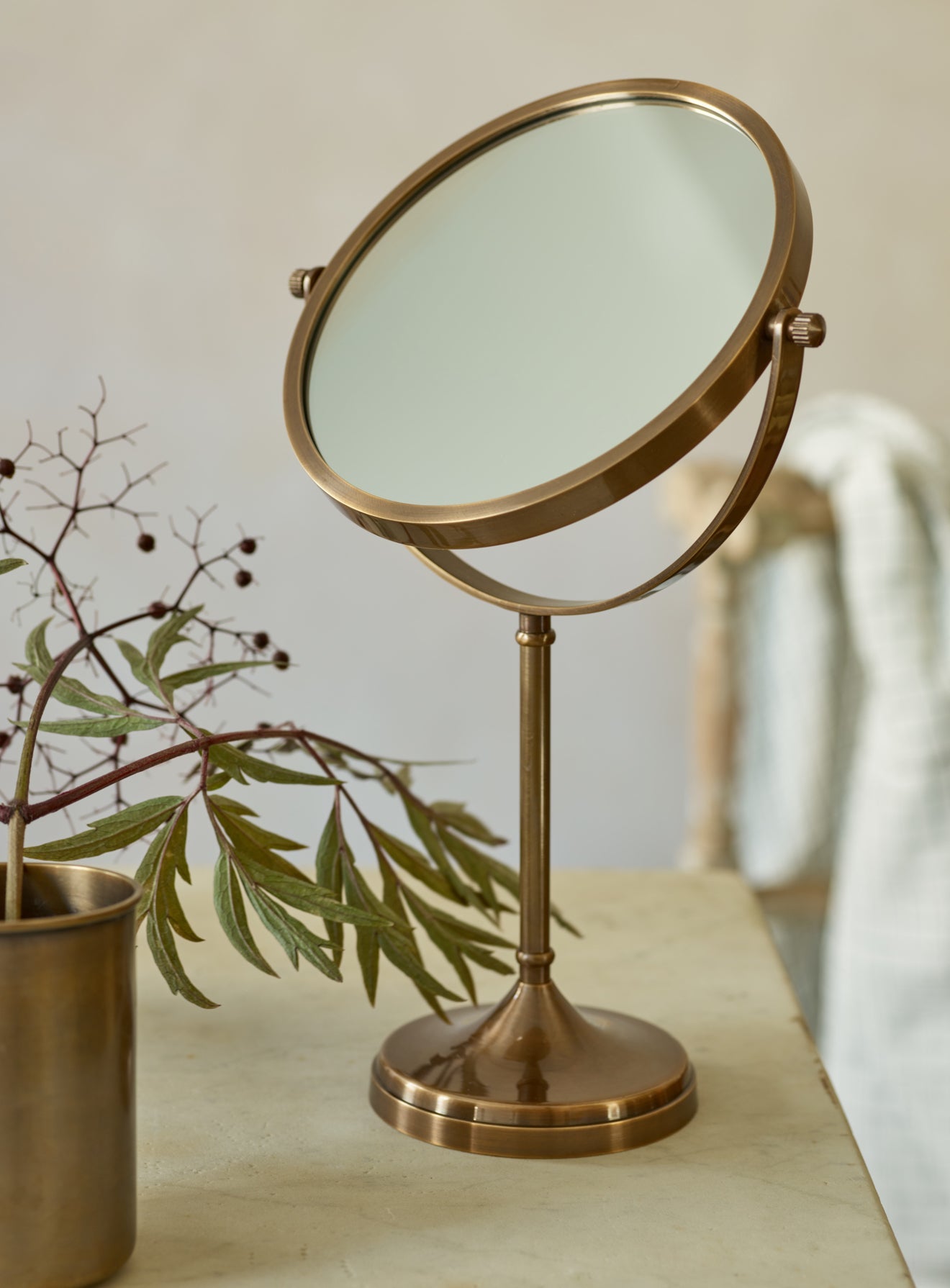 Bilton Pedestal Mirror, Antique Brass