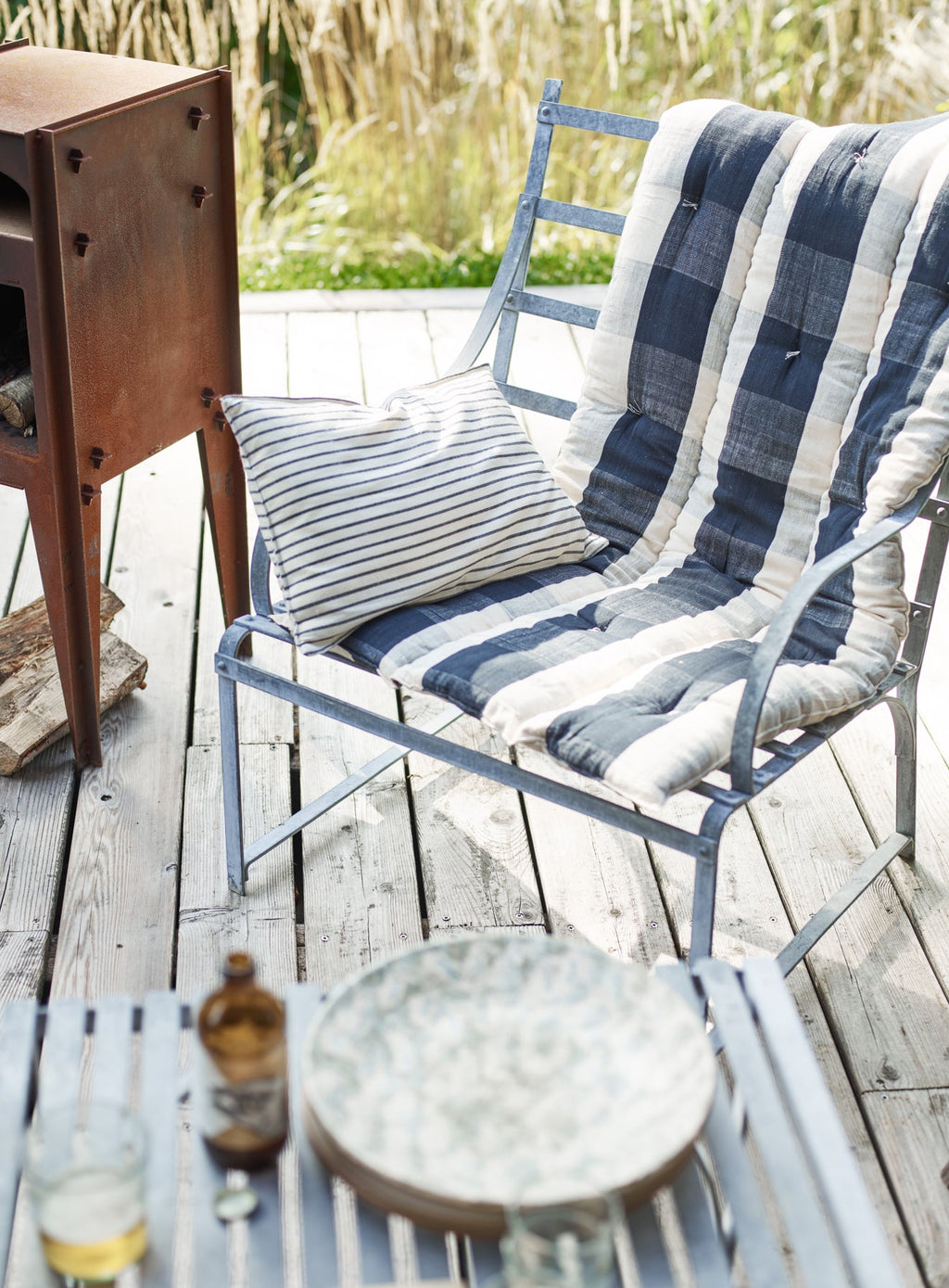 Handwoven Cotton Mattress, Navy Square Tile