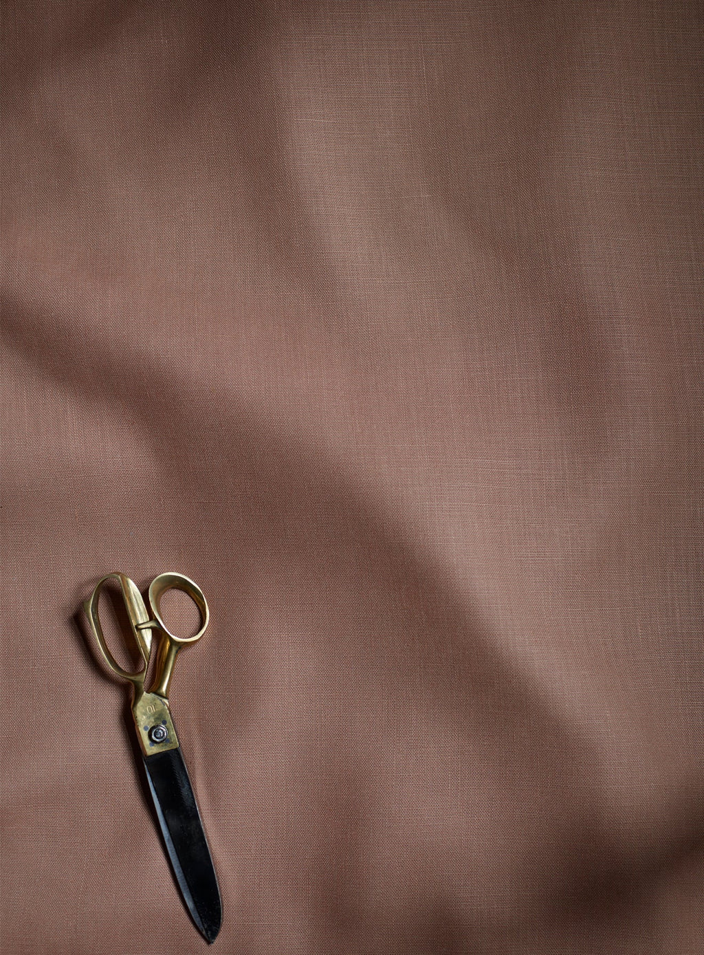 Sloane Bed, Plaster Pink Linen