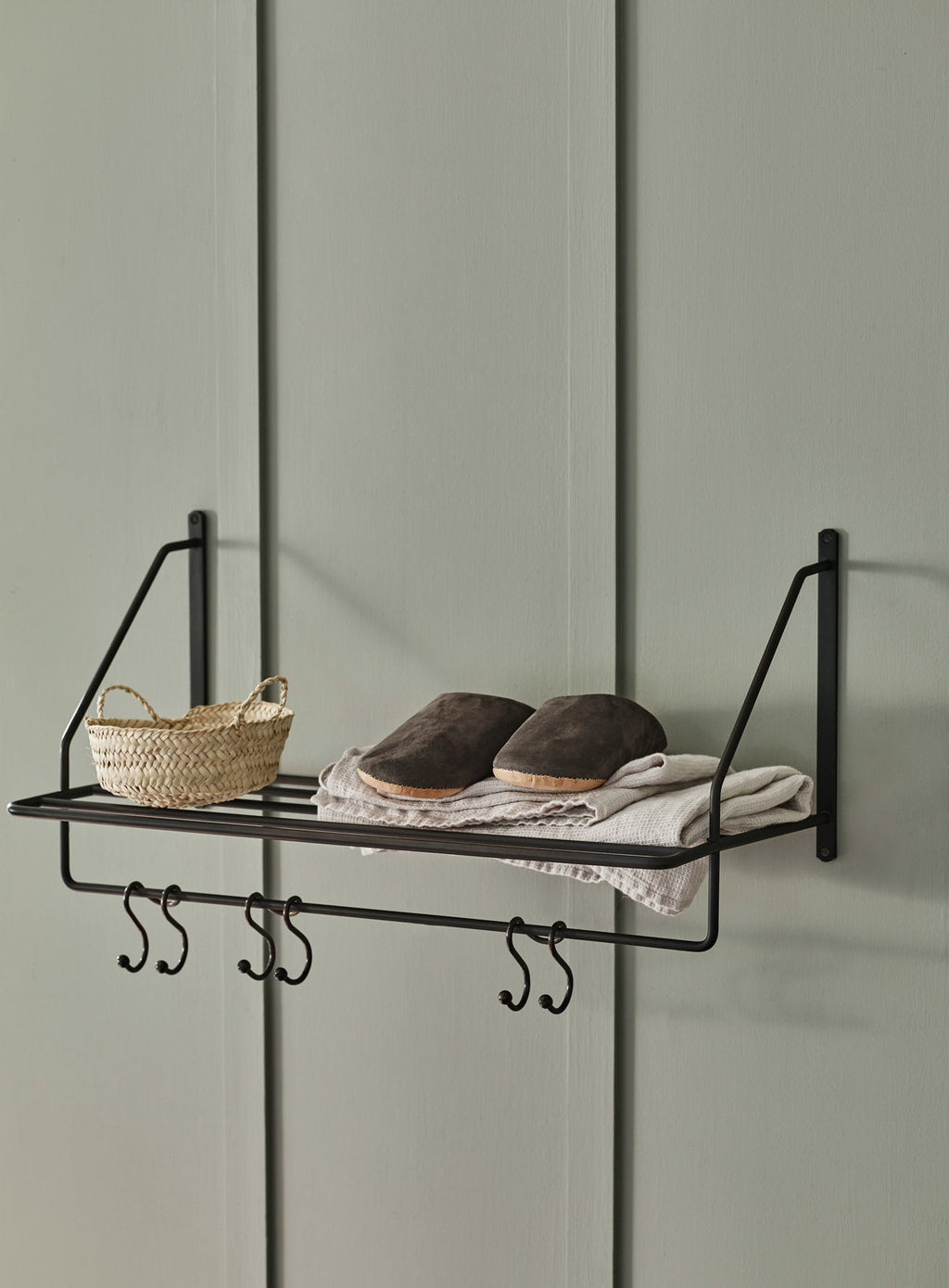 Bilton Towel Rack, Blackened Brass