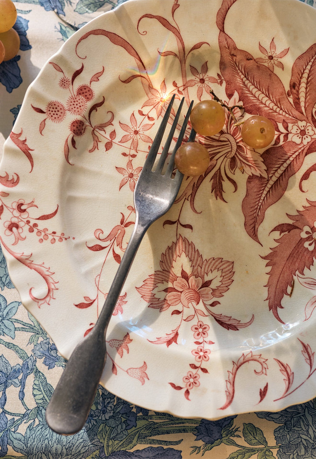 Vintage Satin Cutlery, 42 Piece Set