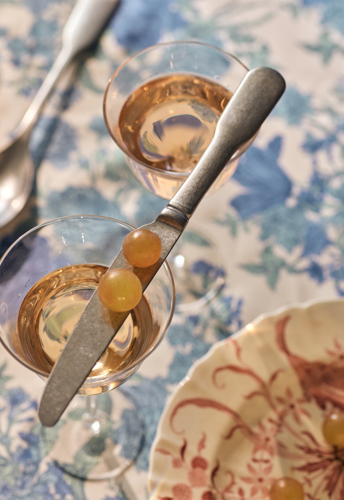 Vintage Satin Cutlery, 42 Piece Set