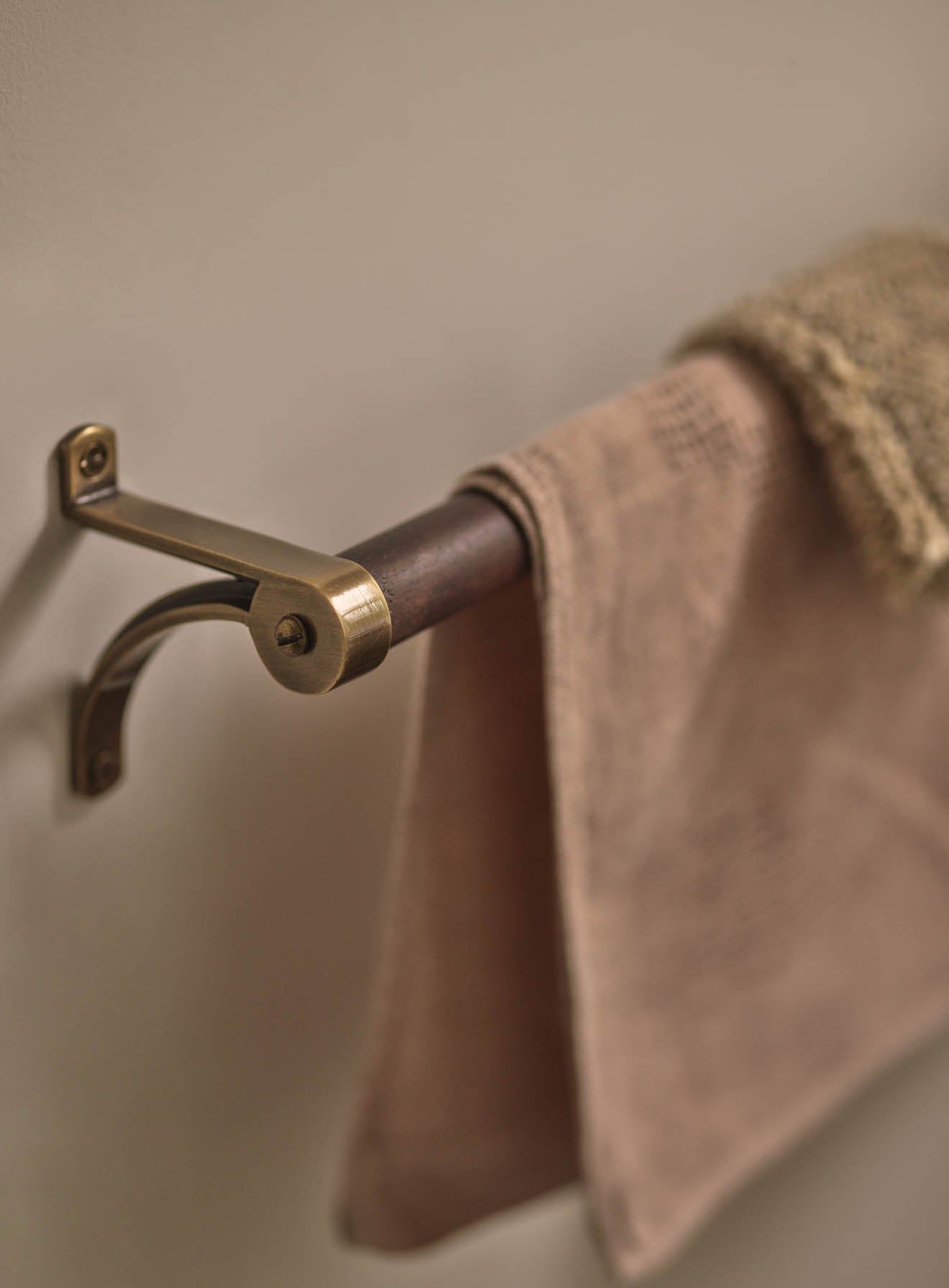 Wilbur Towel Rail